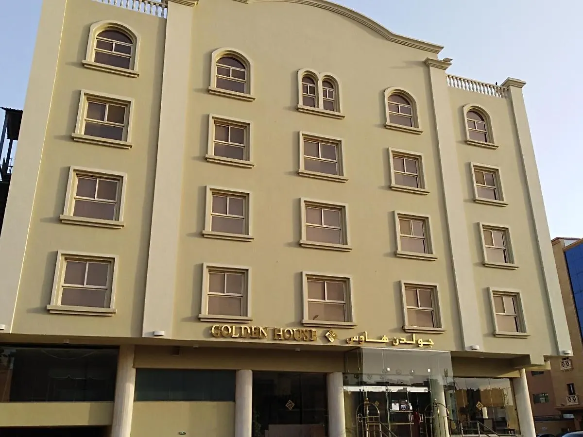 Апарт отель Golden House Даммам